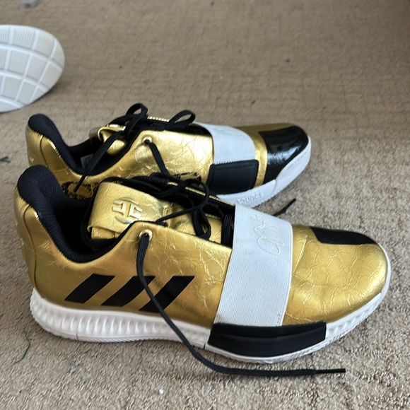 Adidas Harden vol 3 - Picture 4 of 5